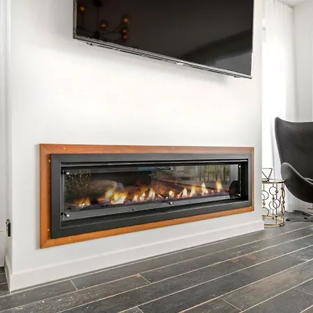 Luxury Cozy 2Bdr Apt Wifi ☆ Netflix ☆Gas Log Fire Seaford Exterior photo